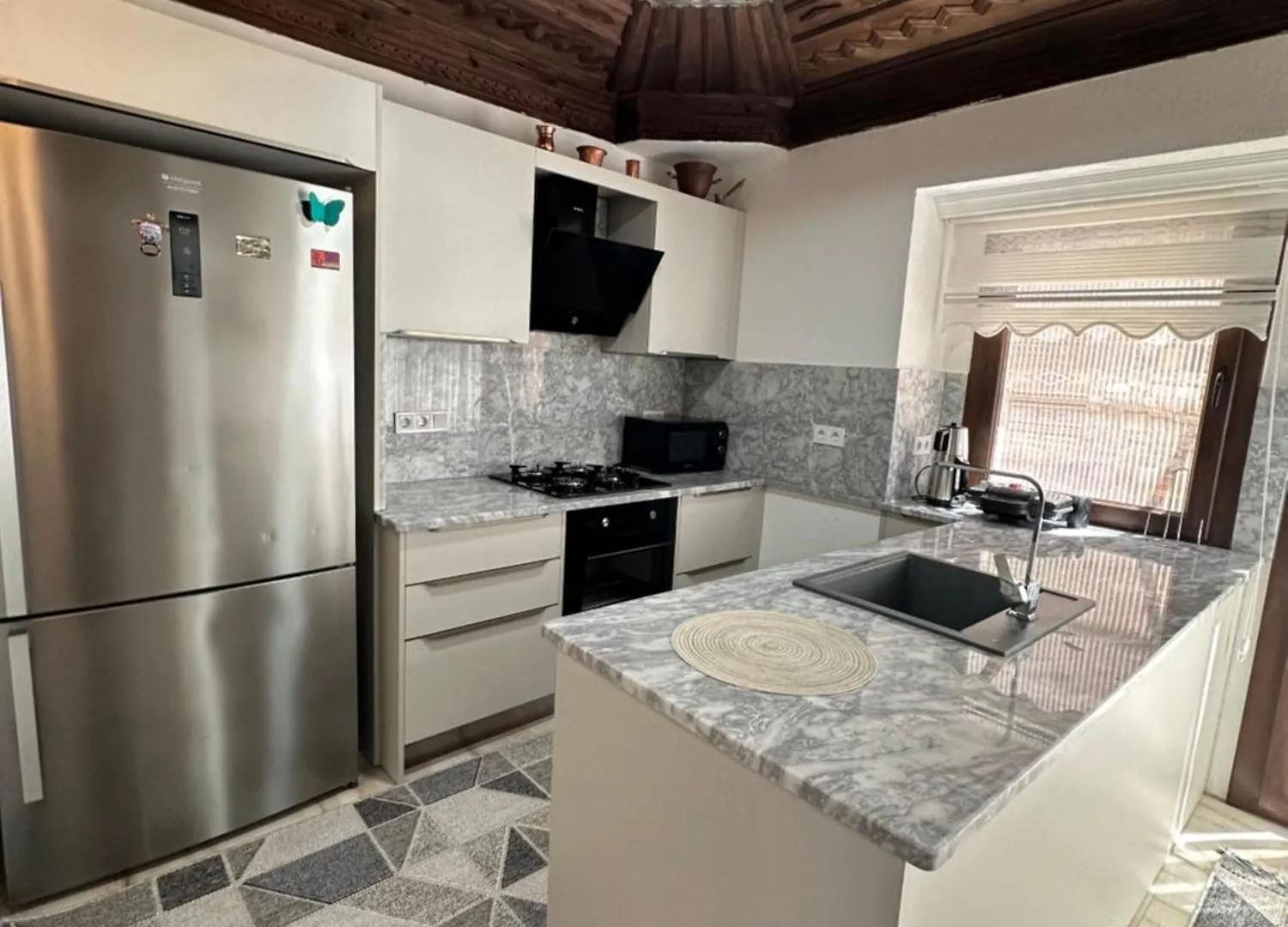 Appartamento Beach Suites - İçmeler