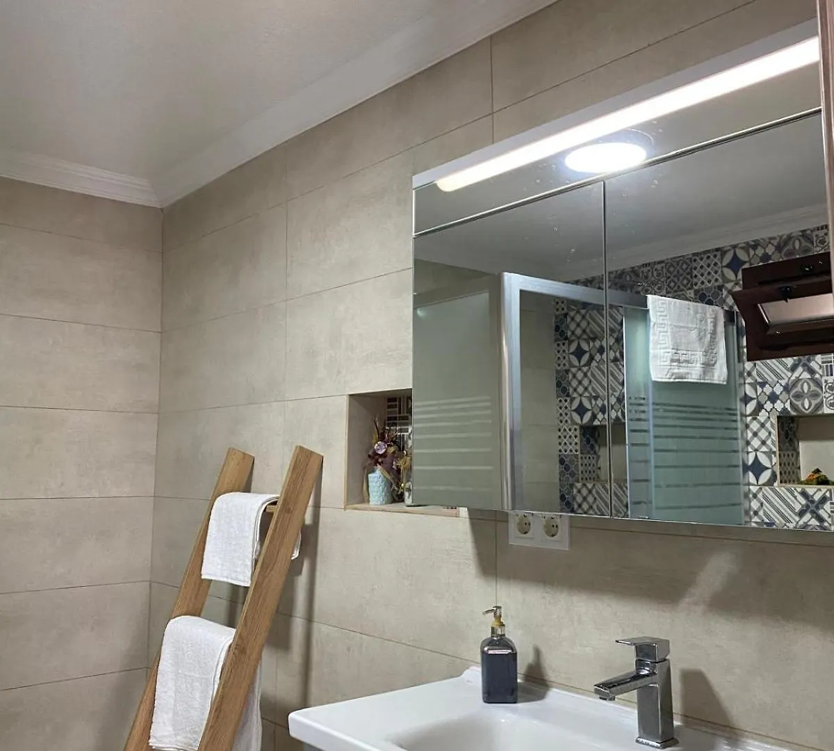 Apartment Beach Suites - Icmeler Turkey